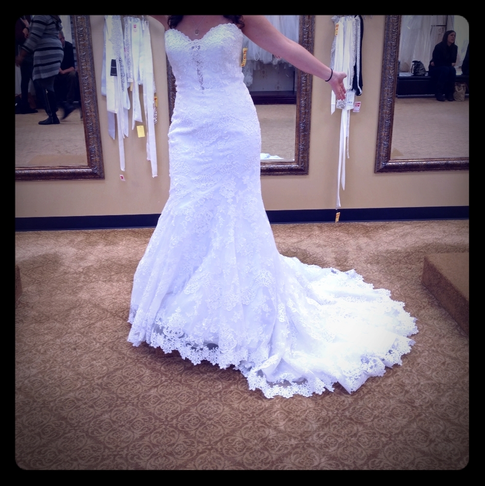 Wedding dress
